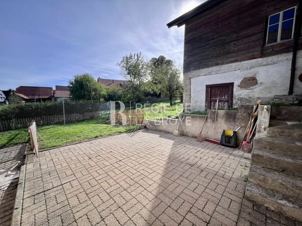Appartement rénové de 3.5 pièces à Champtauroz 8