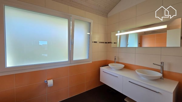 Villa moderne de 2 logements sur une parcelle de 1400m² 11