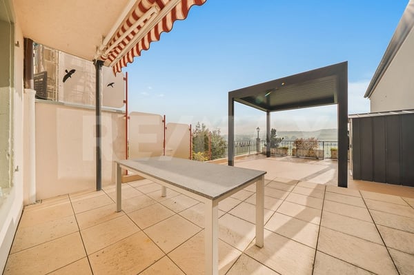 Idéal pour grande famille: maison de ville + local commercial 3