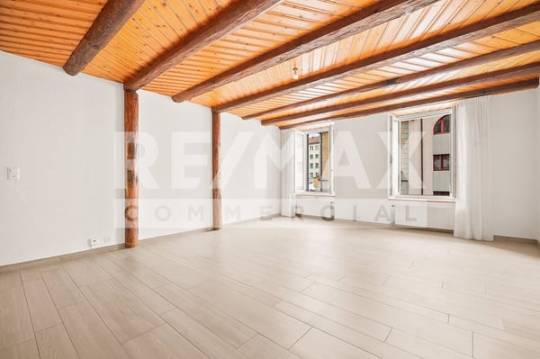 Commerce et bureaux au centre de Romont 5