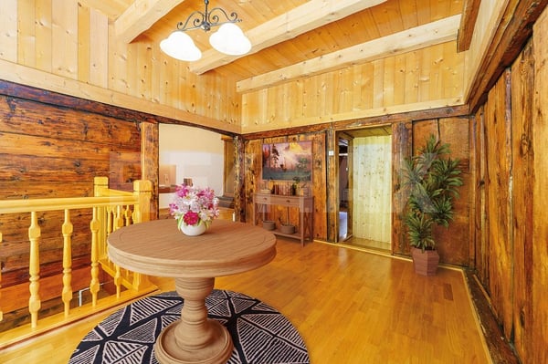 Maison avec deux appartements - prix negociable 6
