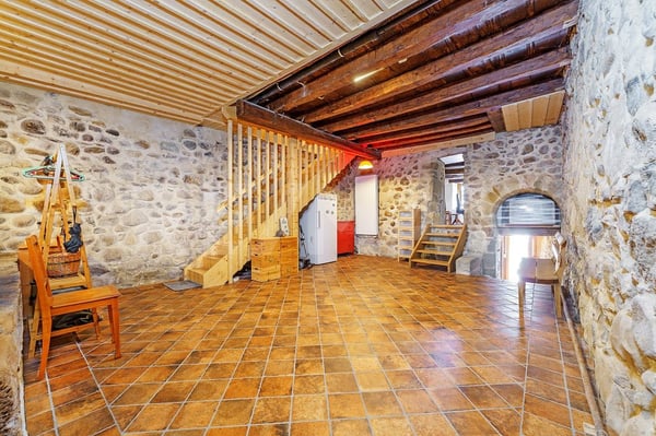 Incroyable maison rénovée avec 267 m2 utile 11
