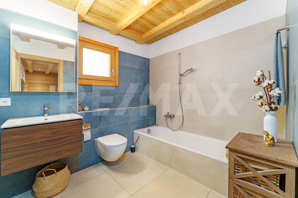 Avec 3 balcons, terrasse et jardin, magnifique appartement 13