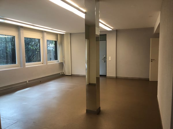 local commercial pour bureau/ cabinet médical 6