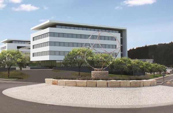 Flächen von 340 m2, aktuelle Büros, möglich für Kabinette usw. 1