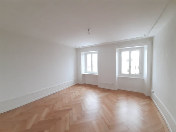 00210 - Appartement avec cachet entièrement rénové - Doubs 119 - La Chaux-de-Fonds 2
