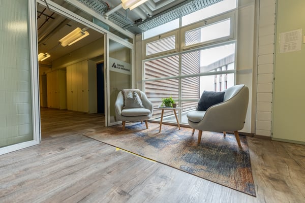 BÜRORÄUMLICHKEITEN AN ZENTRALER LAGE 6