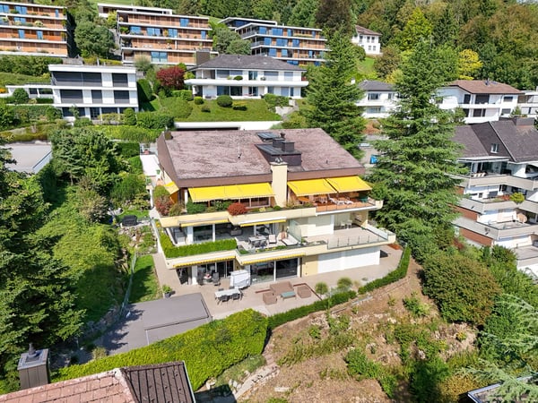 Exklusives Wohnerlebnis mit unverbaubarer Sicht auf See und Berge 14