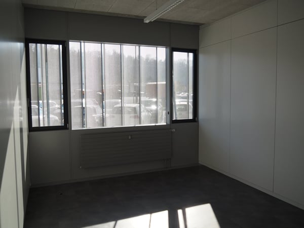 Surface administrative de 120 m2 2