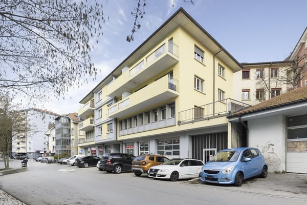 Surface commerciale de 160 m2 proche de la gare 6