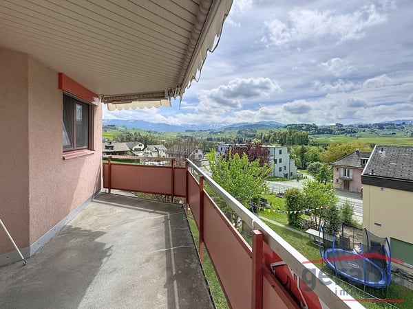 Charmante 3.5 Zimmerwohnung im 1.OG 6