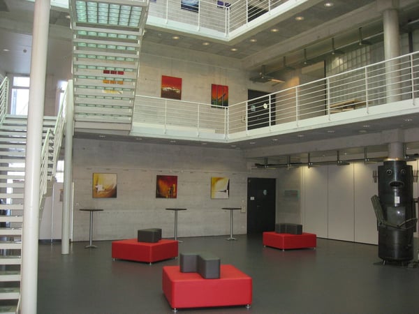 Surfaces commerciales modulables de 58m2 à 93m2 4