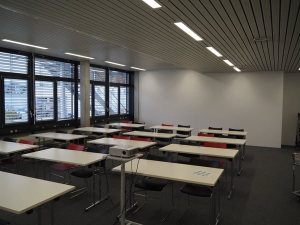 Surface administrative de 19 m2 au 1er étage 2