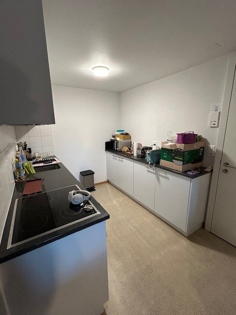 Jolie studio à la rue de Morat 8 4