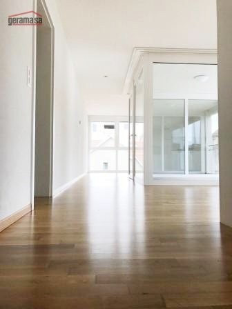 Appartement moderne 1.5 pièces à Perolles 1