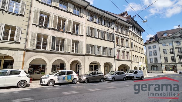 Dernier étage 1.5 pièces 130m2 avec charme et vue! 7