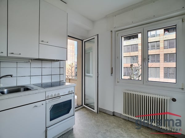 1.5 pièces en ville de Fribourg - proche de l'uni 1