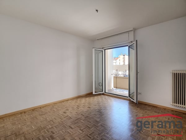 1.5 pièces en ville de Fribourg - proche de l'uni 2