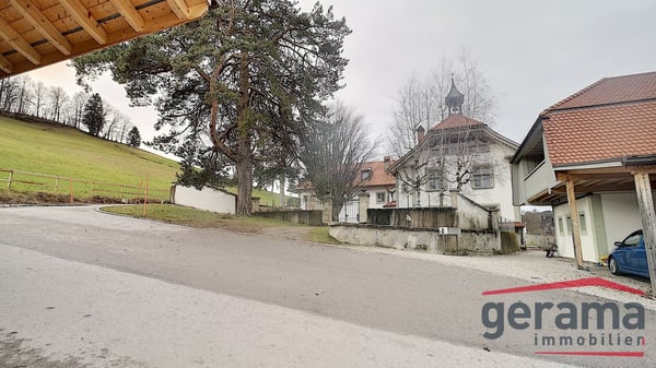 Duplex 5.5 pièces au Château de la Peti… (photo 1 of 8)
