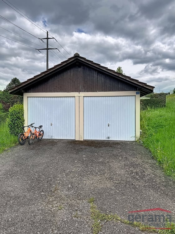 Garage disponible à Fribourg 2