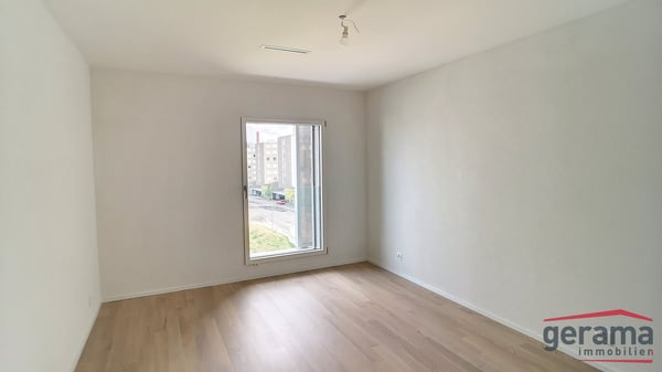 Appartement de 3.5pcs au 12ème et dernier étage 3