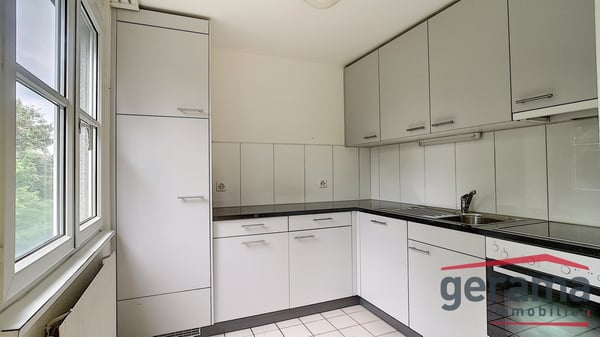 Appartement rénové de 4.5 pièces à Mon-Repos 5C 1