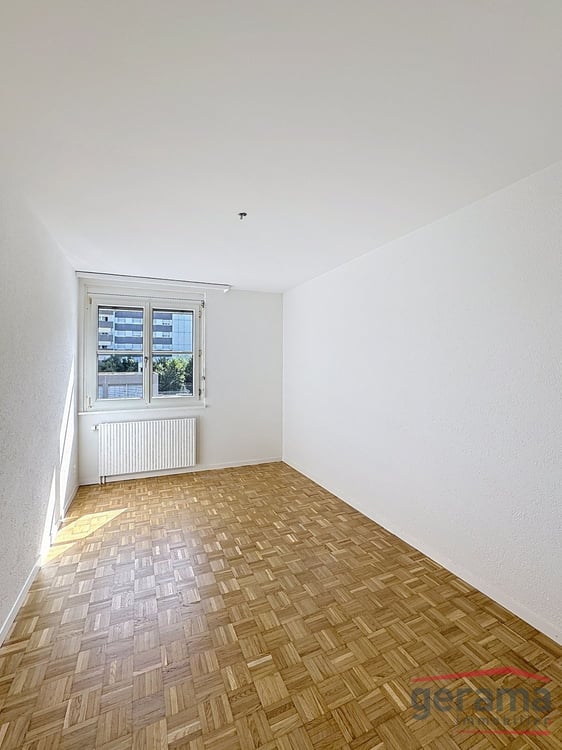 Appartement rénové de 4.5 pièces à Mon-Repos 5C 4