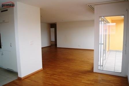 Schöne 7.5 Zimmerwohnung in Wünnewil ! 3