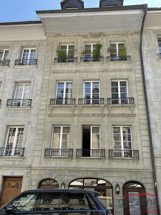 Charmant 2.5 pièces au 4ème étage à Fribourg 4