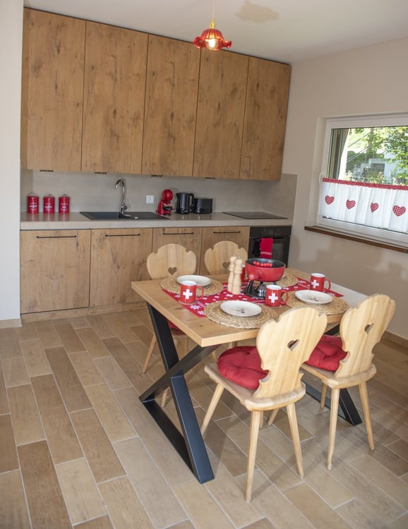 Charmante 2.5 Zimmerwohnung im Schwarzsee ! 2