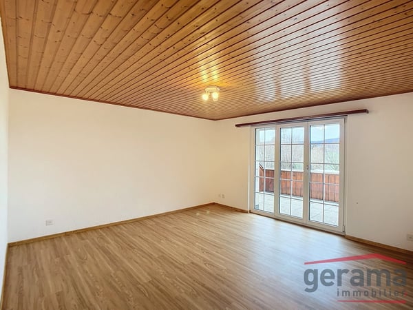 Charmante 2.5 Zimmerwohnung in Tafers 1