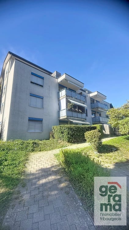 Schöne 3.5 Zimmerwohnung in Schmitten 7