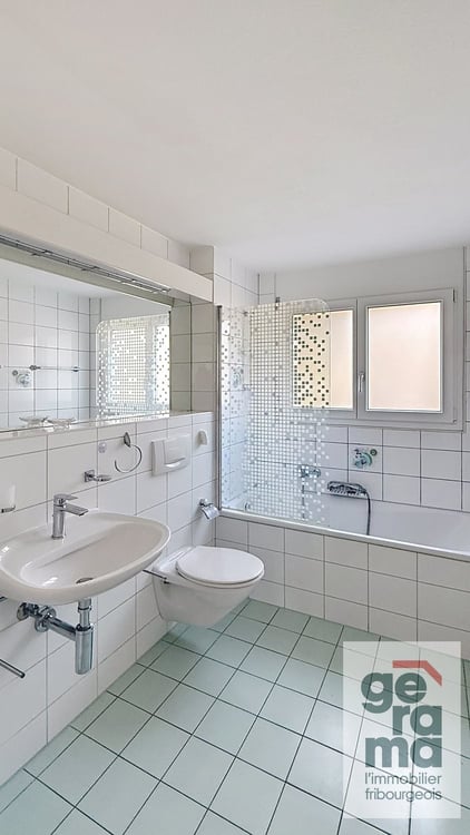 Schöne 3.5 Zimmerwohnung in Schmitten 6