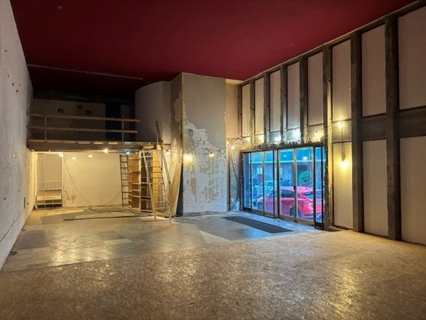 Surface commerciale au coeur de Fribourg 1