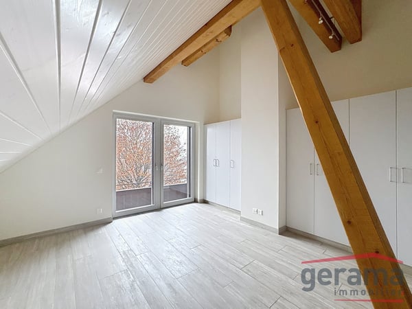 Très bel appartement 3.5 pièces au 1er à Ponthaux 3