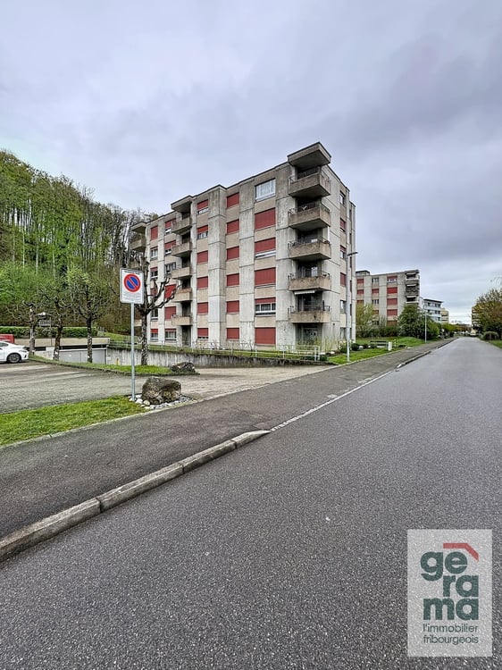 2.5 pièces au 4ème étage à Tafers 1