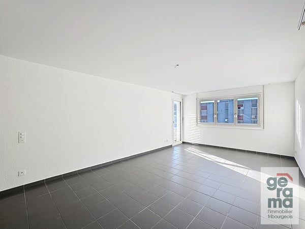 Helle 2.5 Zimmerwohnung zu vermieten in Tafers 2