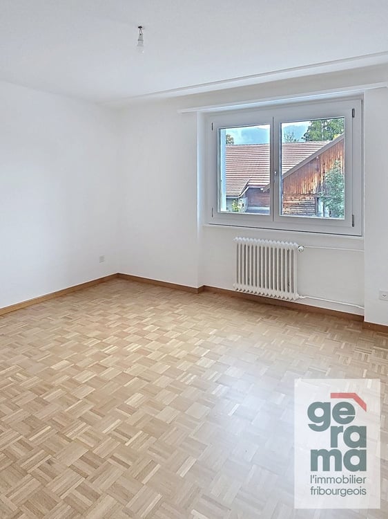 Charmante 2.5 Zimmerwohnung in Oberschrot 4