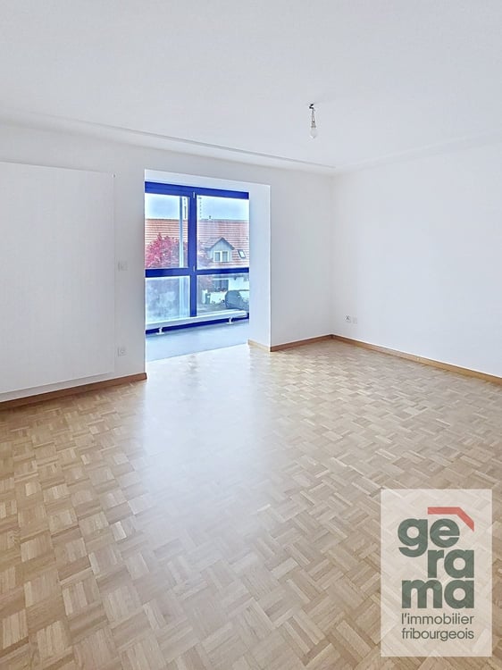 Charmante 2.5 Zimmerwohnung in Oberschrot 3