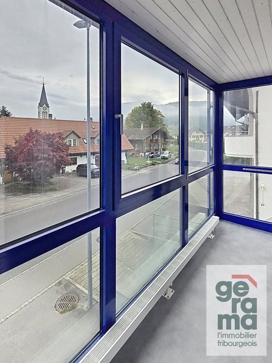Charmante 2.5 Zimmerwohnung in Oberschrot 1