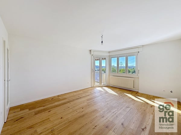 3.5 pièces rénové au 4ème à Marly 1