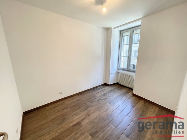 Appartement 2.5 pièces proche de la Cathédrale 3