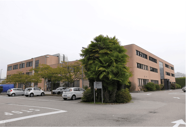 BIOGGIO - Büros, Laboratorien zur Miete - 1'000-3'300 m² 1