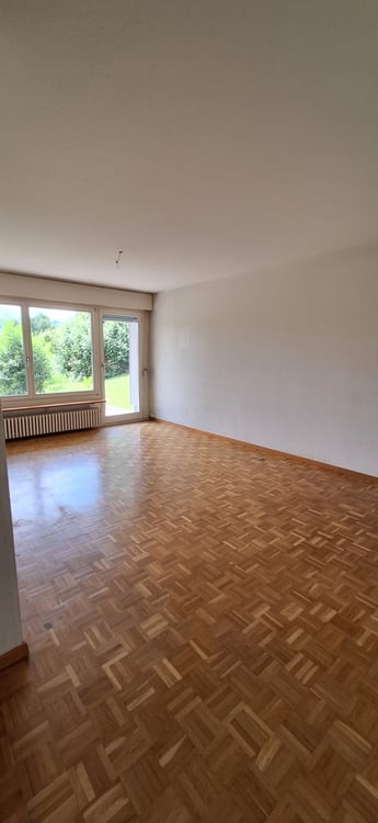 Befristete 3.5-Zimmerwohnung im Grünen 4