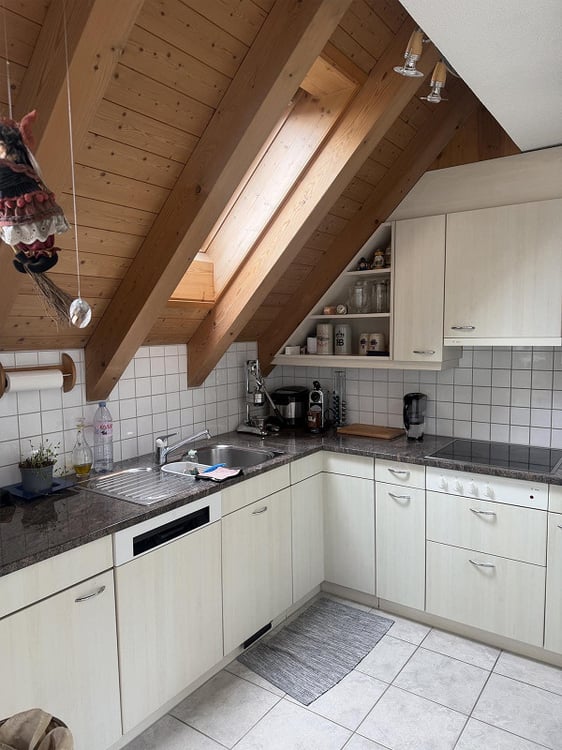 Zentral gelegen im idyllischen Kirchdorf 3