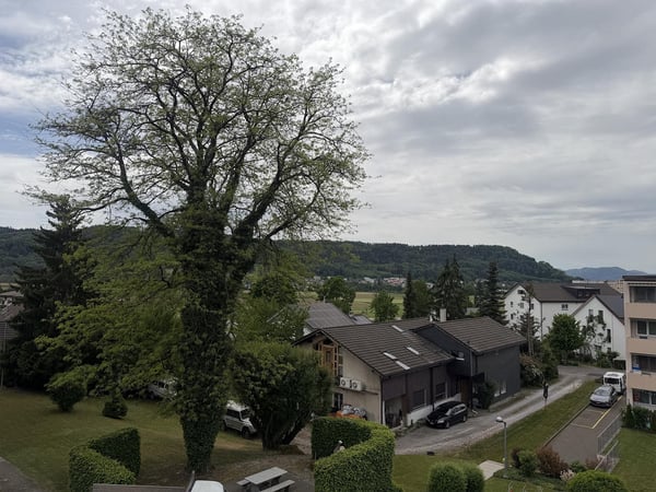 Zentral gelegen im idyllischen Kirchdorf 10