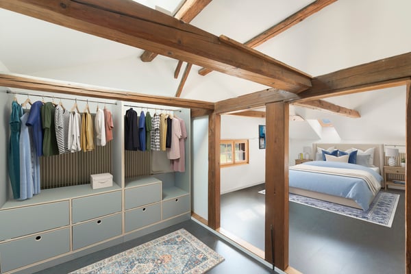 1.5-Zimmer-Haus mit grosser Werkstatt und Atelier in Wila 4