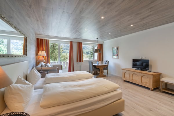 Hotelzimmer mit Bergsicht in ruhiger Lage in Champfèr 1