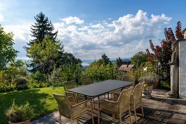 Gommiswald: Landhausvilla mit Ferienfeeling und Panoramablick 4