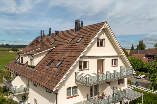Zürich: Maisonettewohnung mit Balkon und Blick ins Grüne 5